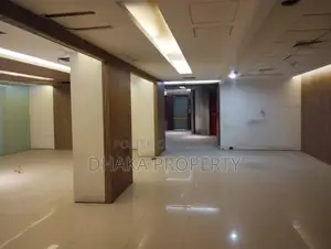 SEMI-FURNISHED COMMERCIAL OFFICE SPACE FOR RENT IN GULSHAN AVENUE