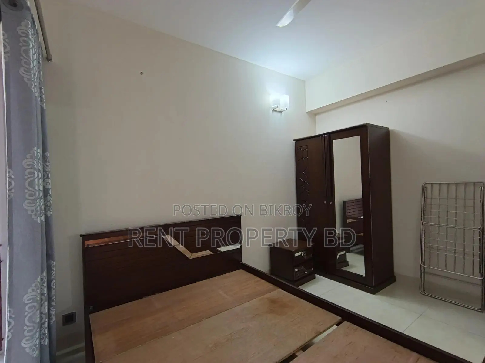 New Building Fully Furnished Apartment At Gulshan-1