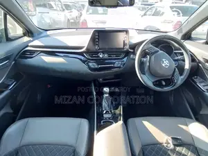 Toyota C-HR G Package 2020