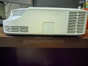 Casio Xj v1 Laser projector