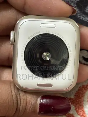 Apple Watch SE 2nd Gen 40mm 2023 Starlight
