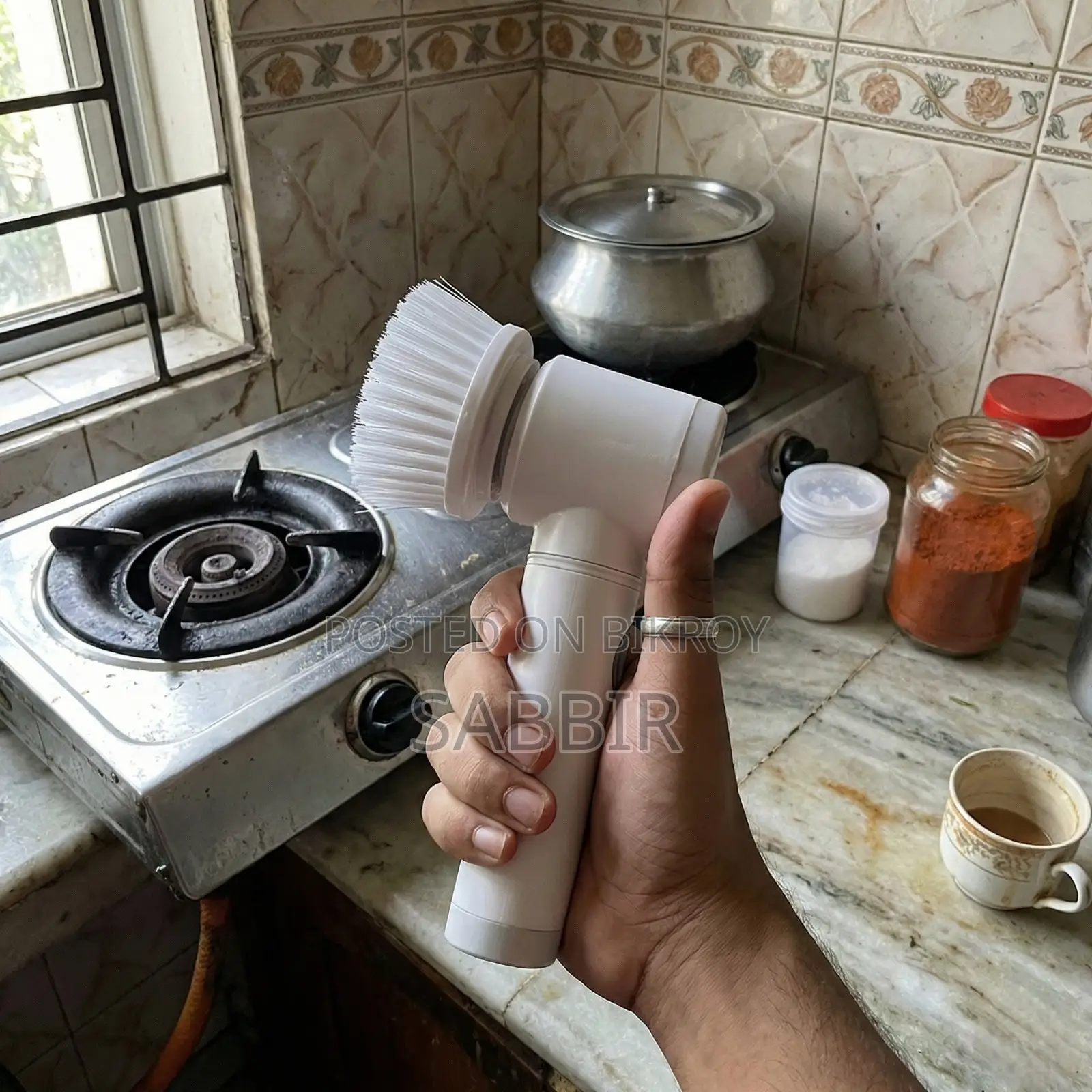 Electric Cleaning Brush
