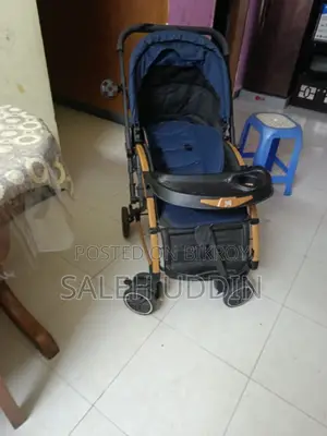 বাচ্চাদের স্ট্রলার