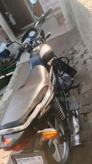বাজাজ প্লাটিনা ১০০ . ২০১৮