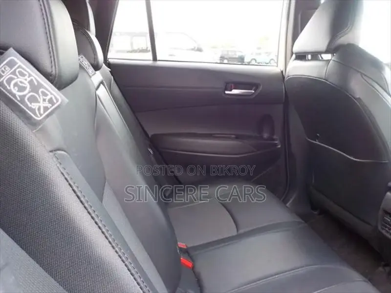 Toyota Corolla Cross Z PKG HARDTOP 2022