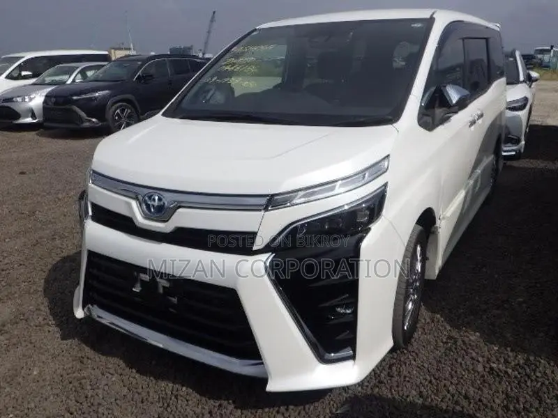 Toyota Voxy ZS KIRAMIKI 2 2020