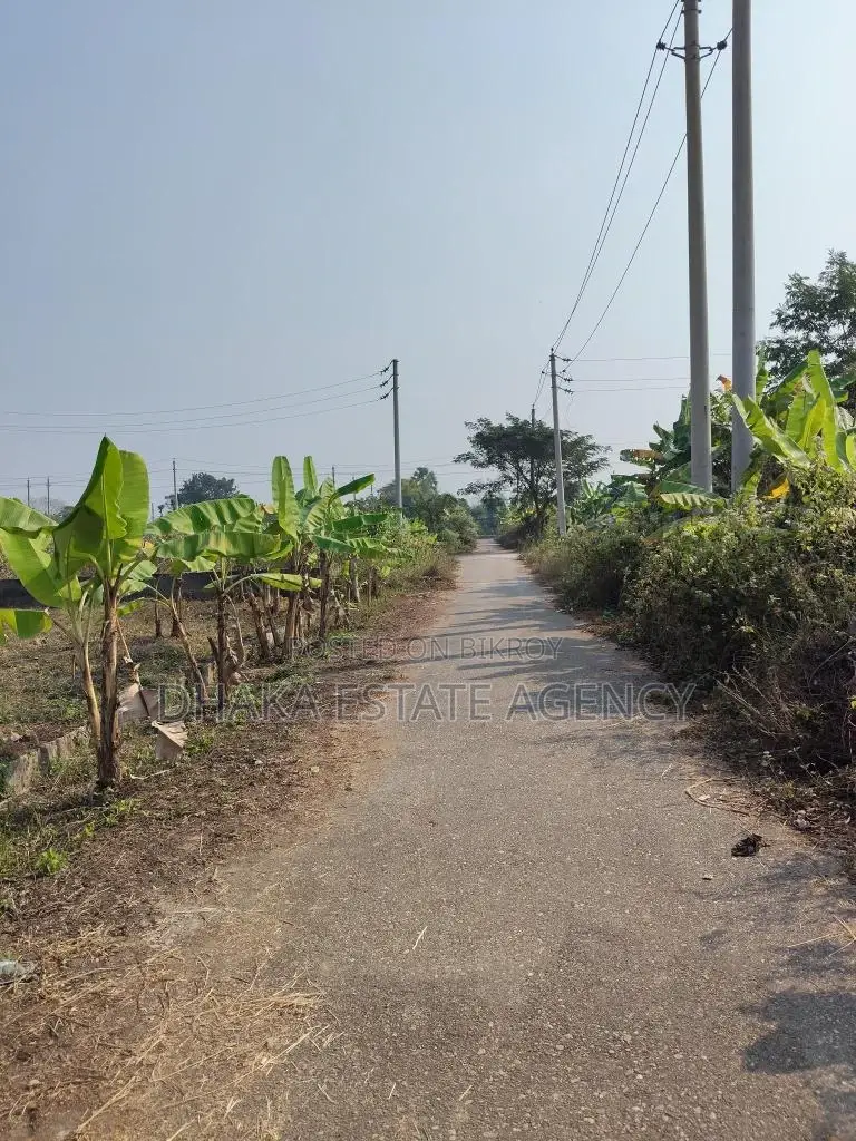 05 katha plot adjacent to 300 feet