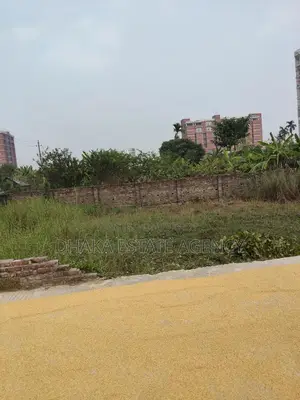 05 katha plot adjacent to 300 feet
