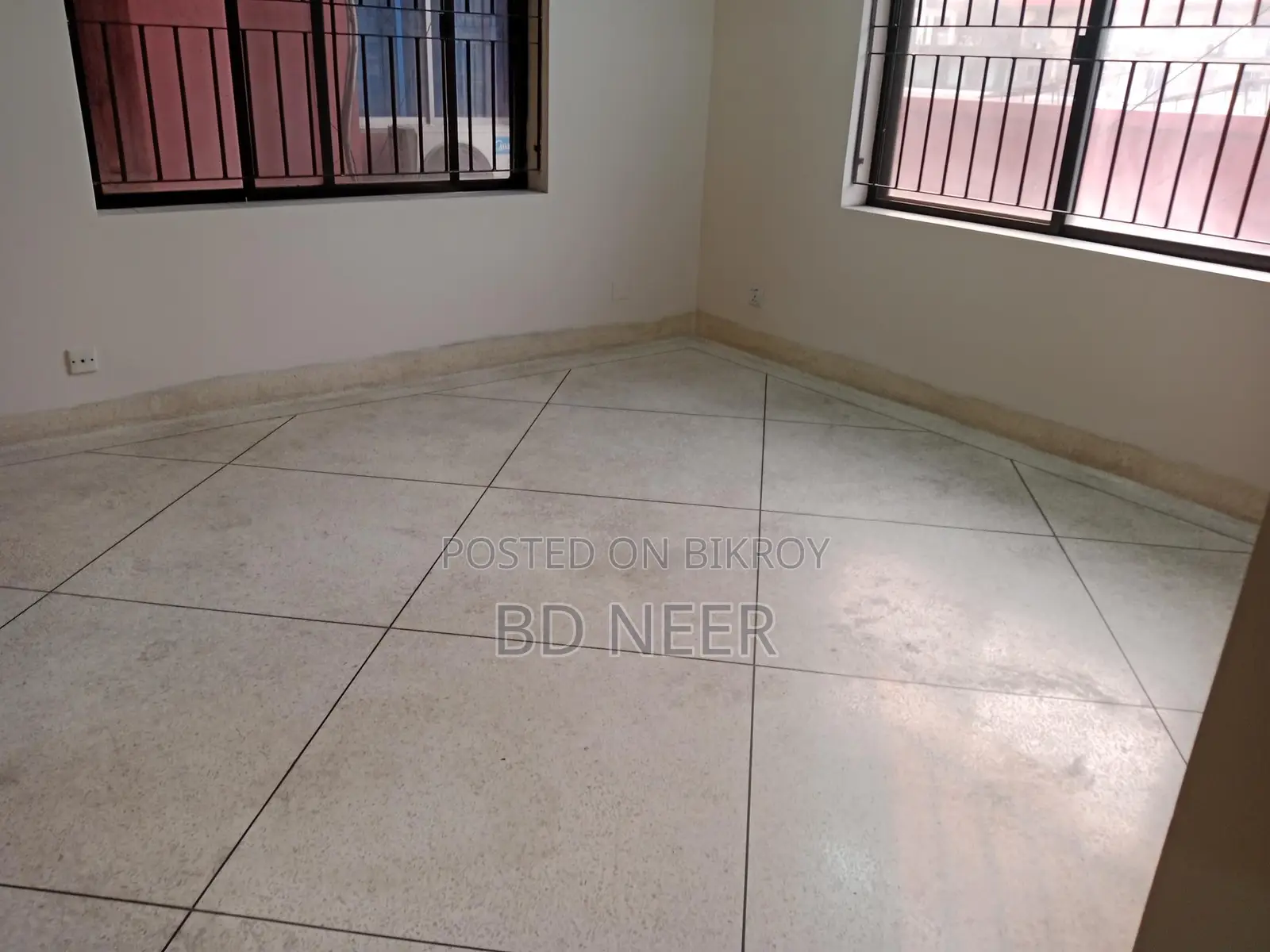 2500 sft office space available in Gulshan 2