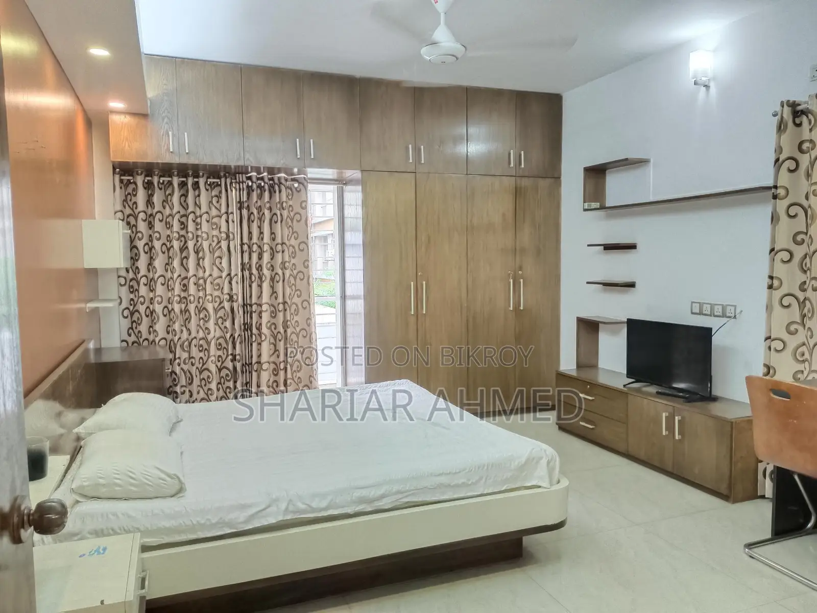 গুলশানে ২৪৫০ বর্গফুটের সম্পূর্ণ ফার্নিশড অ্যাপার্টমেন্ট ভাড়ার জন্য