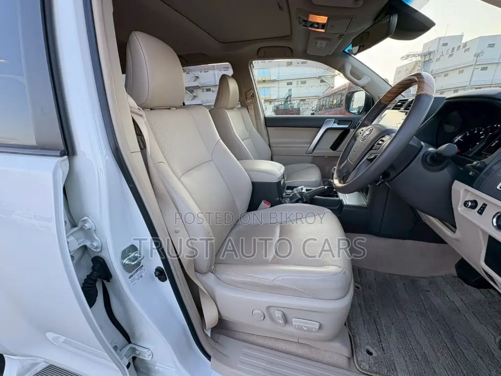 Toyota Prado TX-L, Grade: 5, 2023