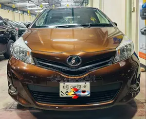 Toyota Vitz Jewela Push Brown 2011