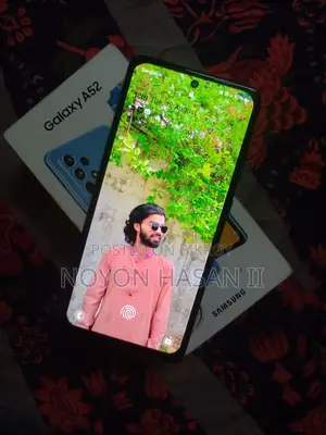 Samsung Galaxy A52 . (Used)