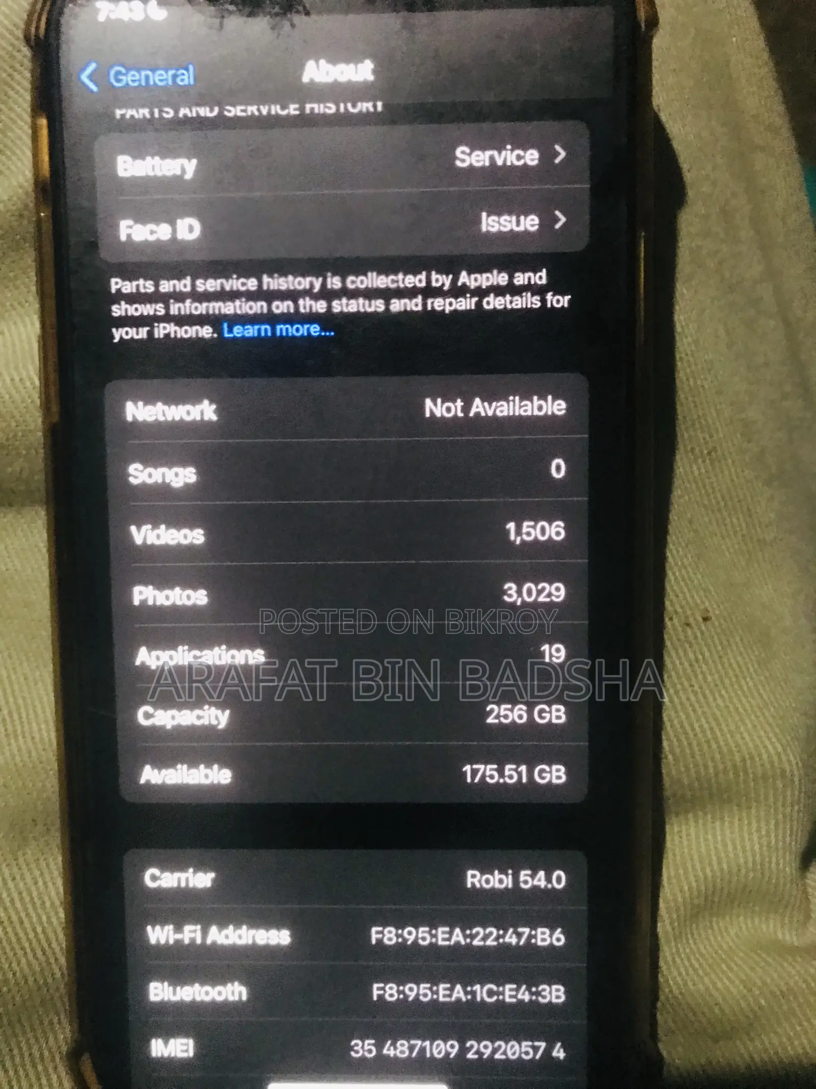 Apple iPhone X (Used)