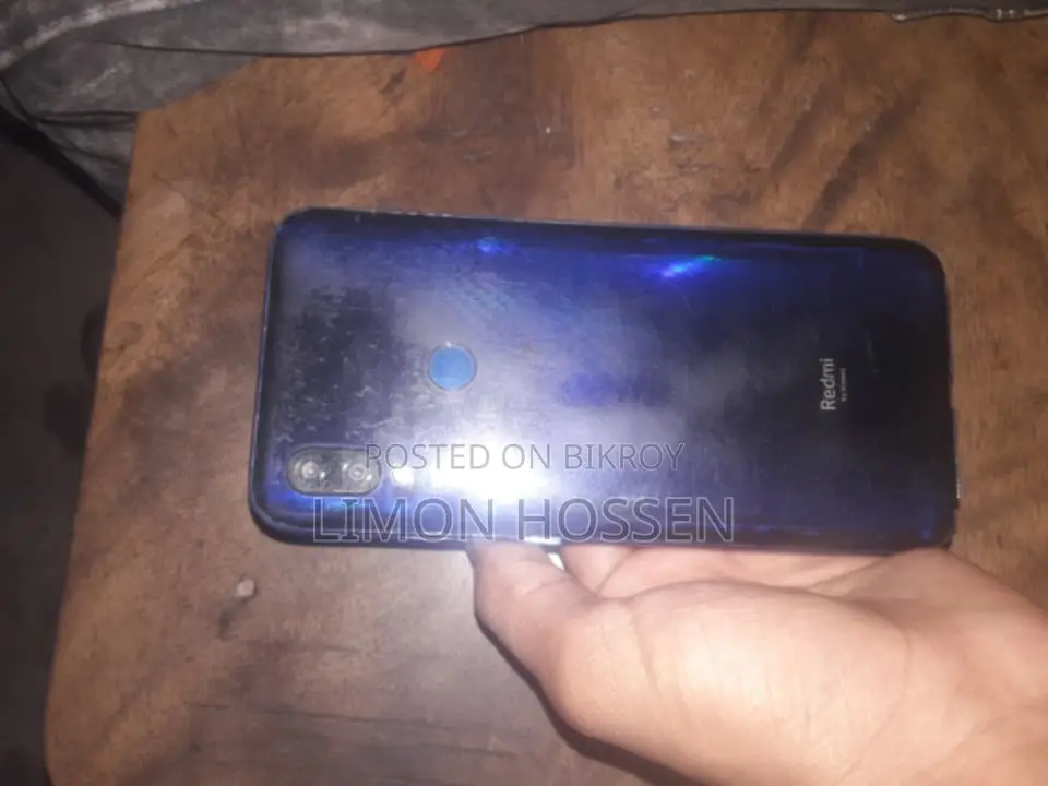 Xiaomi Redmi Y3 3-32gb (Used)