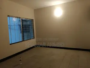 গুলশান ২-এ ২০০০ বর্গফুটের অফিস স্পেস ভাড়ার জন্য