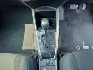 Toyota Fielder EX OCTANE PUSH START 2020