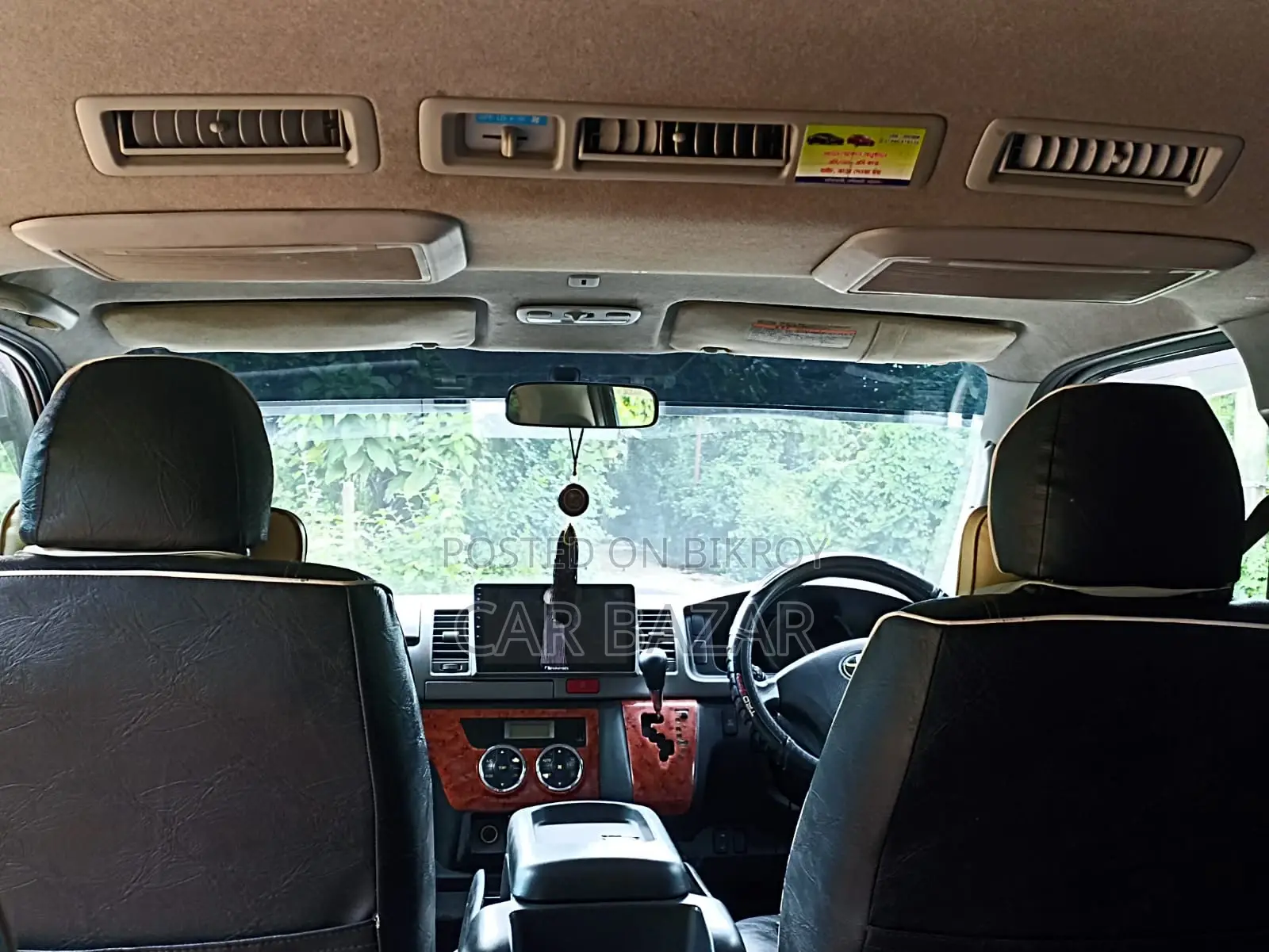Toyota Hiace Super GL Black 2011
