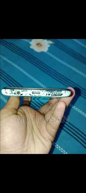 Samsung Galaxy A51 body paint has faded. (Used)