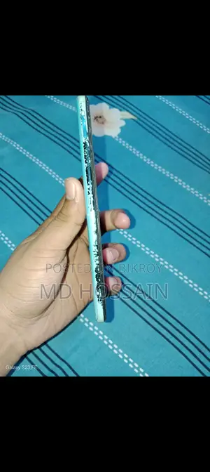 Samsung Galaxy A51 body paint has faded. (Used)