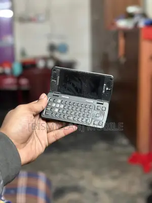 LG Rare Model (Off) (Used)