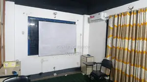 অফিস ভাড়া হবে