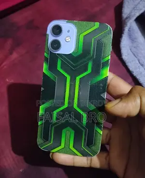 Apple iPhone 12 Mini . (ব্যবহৃত)