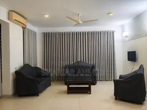 গুলশান ২-এ ভাড়ার জন্য ২৪০০ বর্গফুটের ফুল-ফার্নিশড অ্যাপার্টমেন্ট