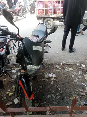 Bajaj Pulsar 150 2018