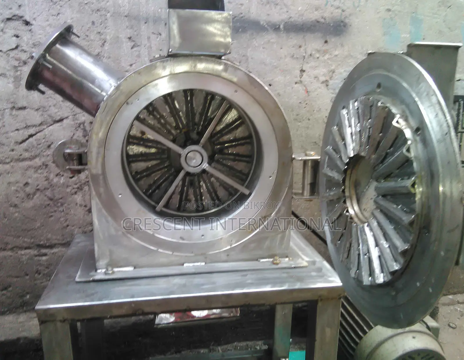 S Food Grade Powder Crusher Machine