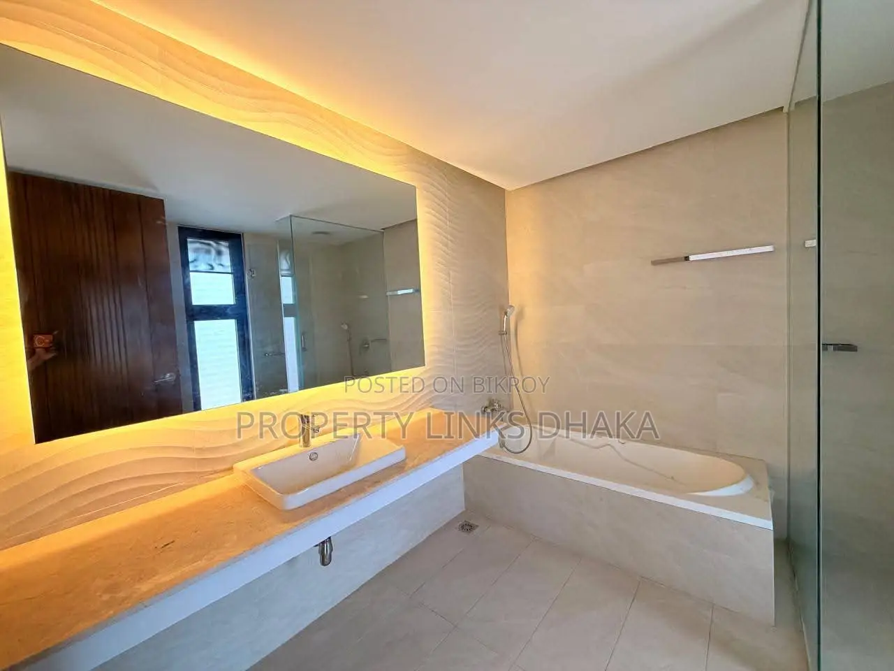 Gym, swimming pool, nice apartment for rent in Baridhara