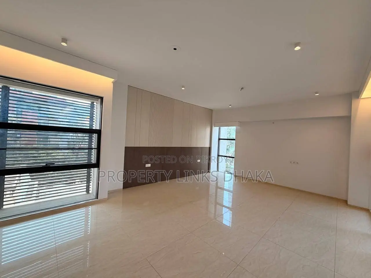 Gym, swimming pool, nice apartment for rent in Baridhara