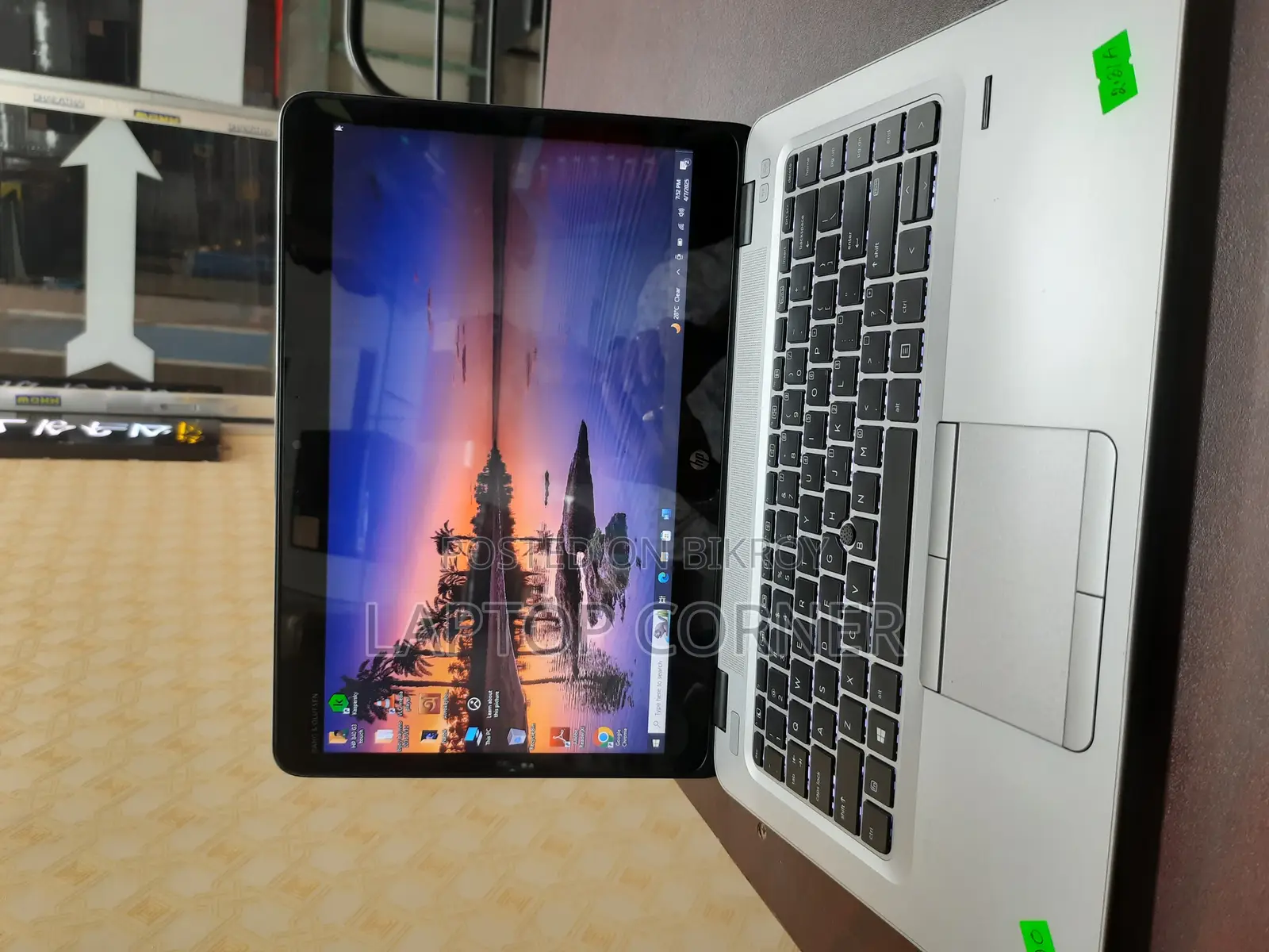 HP 840 G3 @HIGHEST SELLING LAPTOP,,256 GB SSD ,, 8GB RAM BACKUP 2 HOURS