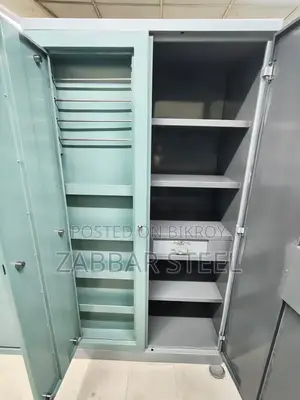 Steel Almirah স্টিল আলমারি — মজবুতির উপর নিশ্চিন্ত ভরসা!