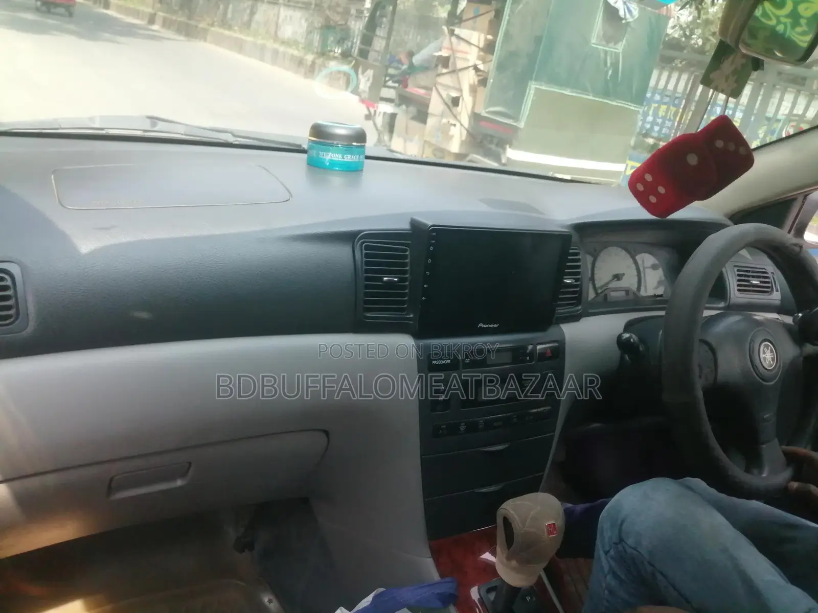 Toyota Corolla G 2001