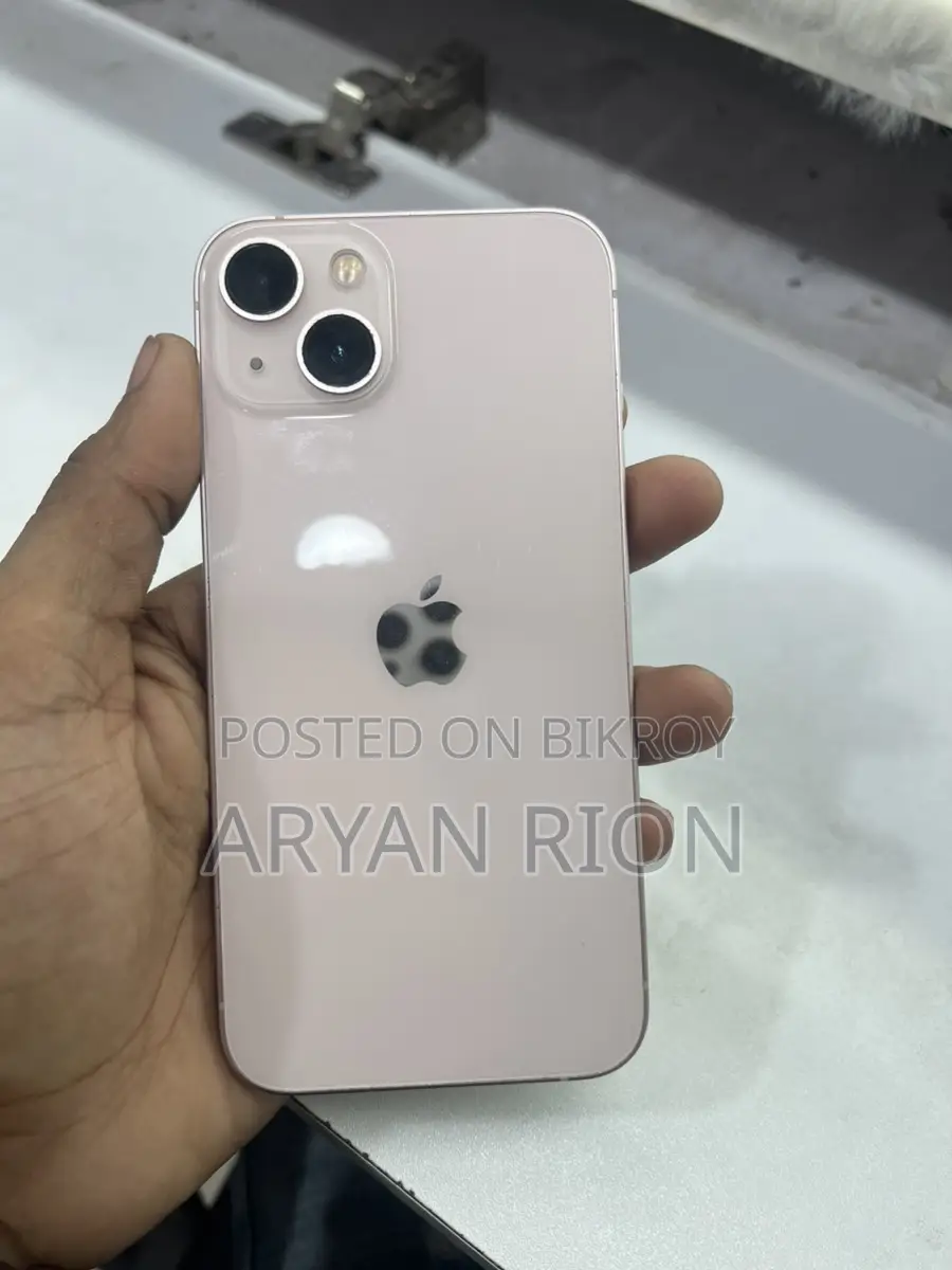Apple iPhone 13 (Used)