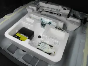 Toyota Axio Non-Hybrid Push Oil 2020