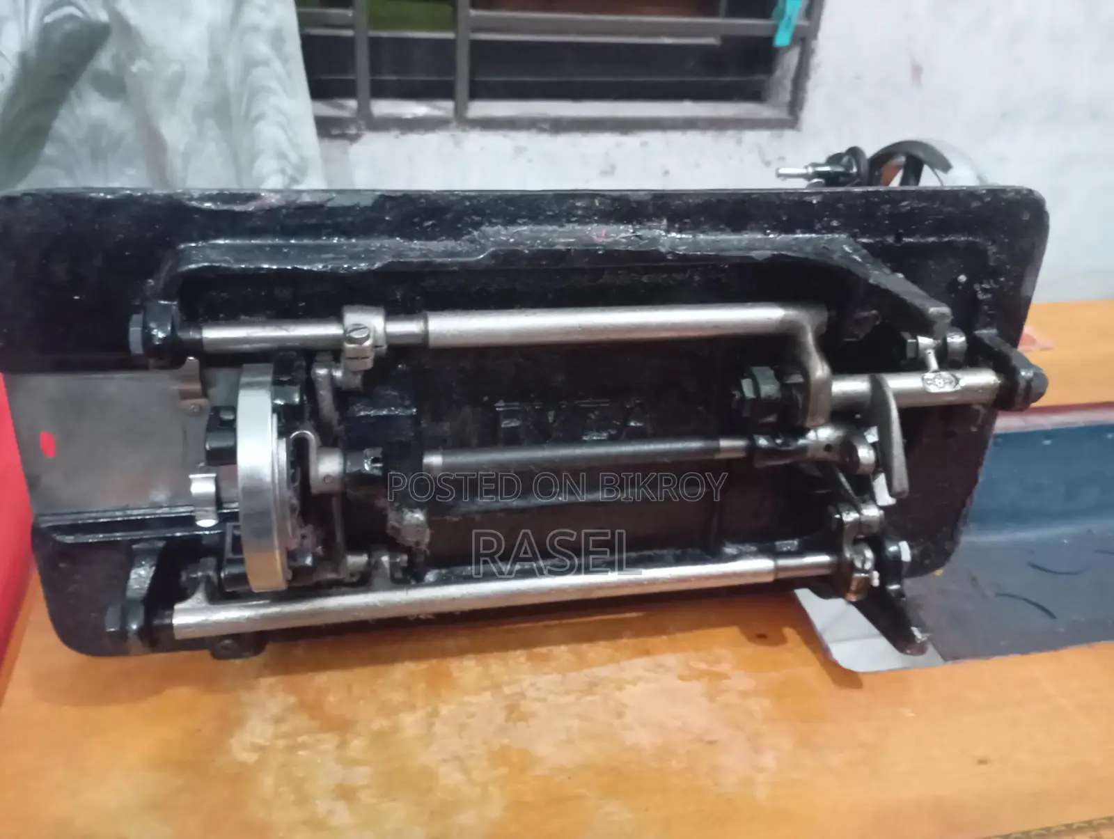 Sewing machine for sale