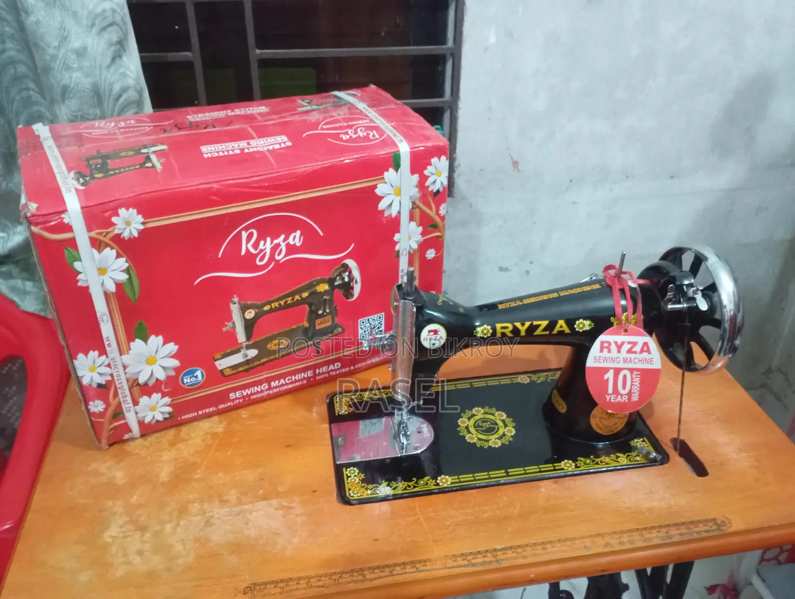 Sewing machine for sale