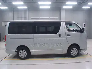 Toyota Hiace DX 2021