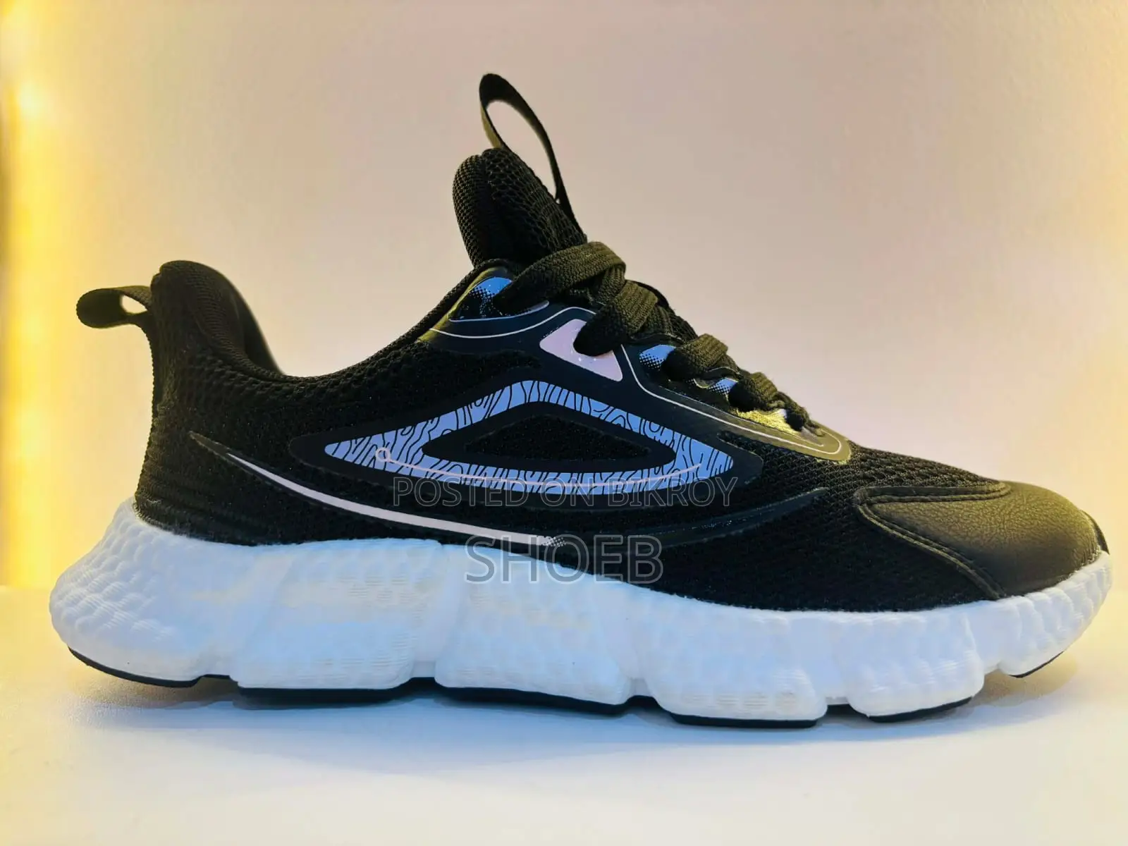 Ladies' Sneakers for Wholesale Only