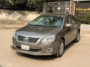 Toyota Premio 2010