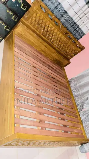 Teak wood bed