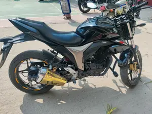 Suzuki Gixxer Monotone . 2023