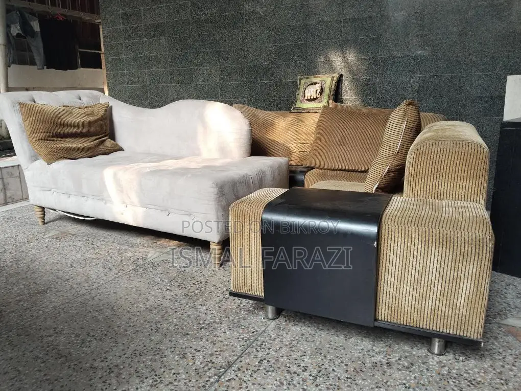 Sofa chair for sale
