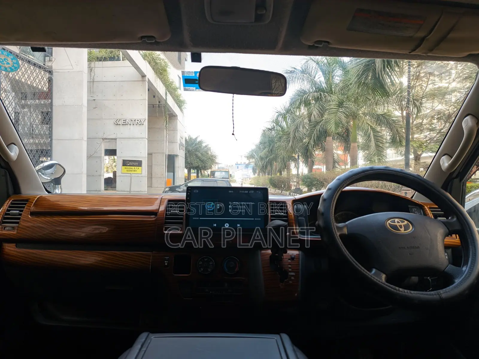 Toyota Hiace GL-SUPER FRESH 2012