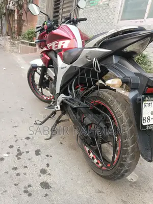 Suzuki Gixxer 2019
