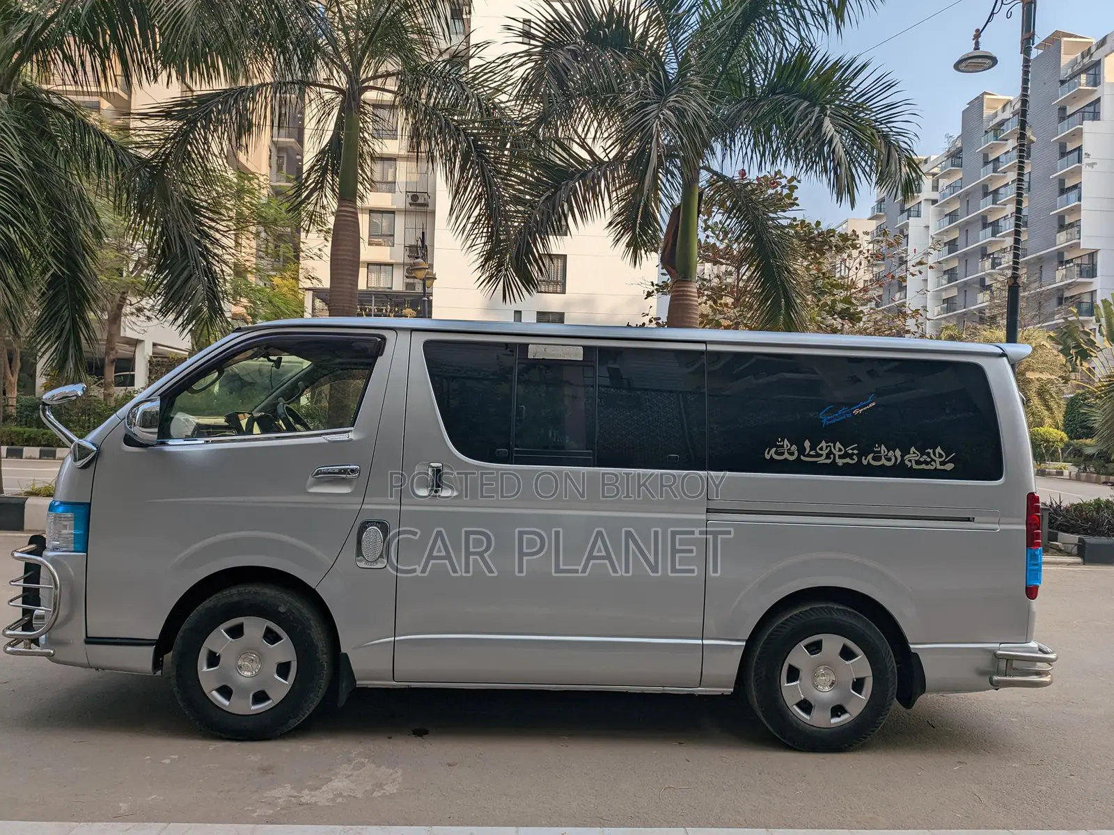 Toyota Hiace GL-SUPER FRESH 2012