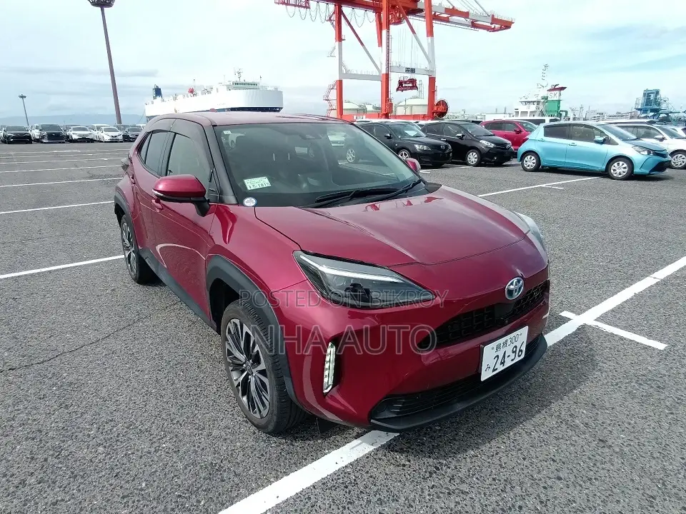 Toyota Yaris Cross z leather (4) 2021