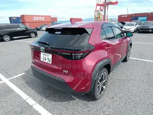 Toyota Yaris Cross z leather (4) 2021